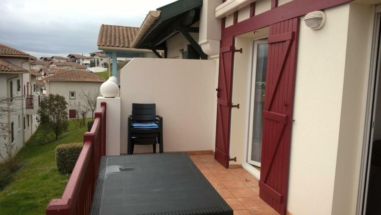 Appartement Proche de St. Jean de Luz, T2 classé à 900m de la plage à Urrugne Extérieur photo
